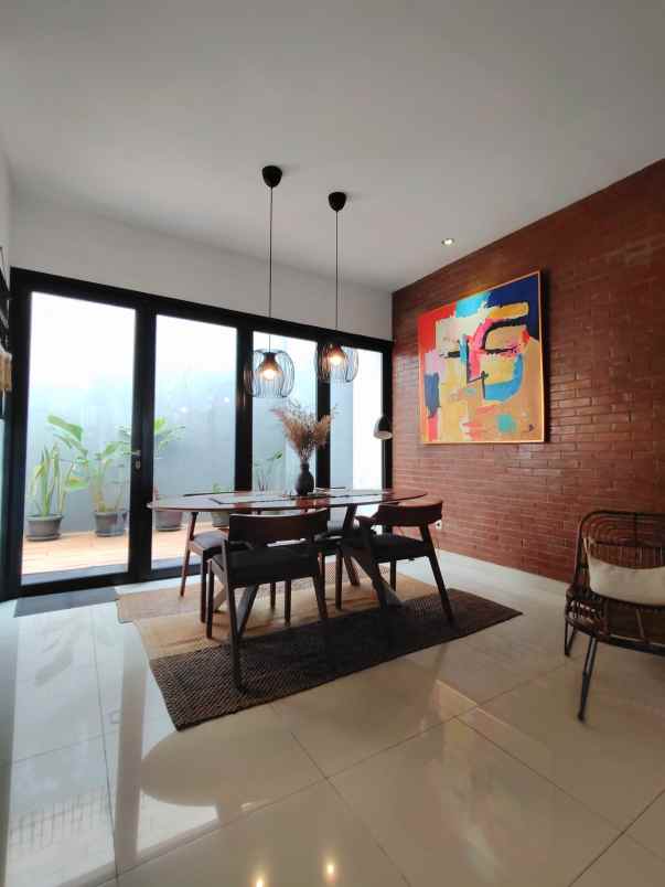 dijual rumah perumahan bulog