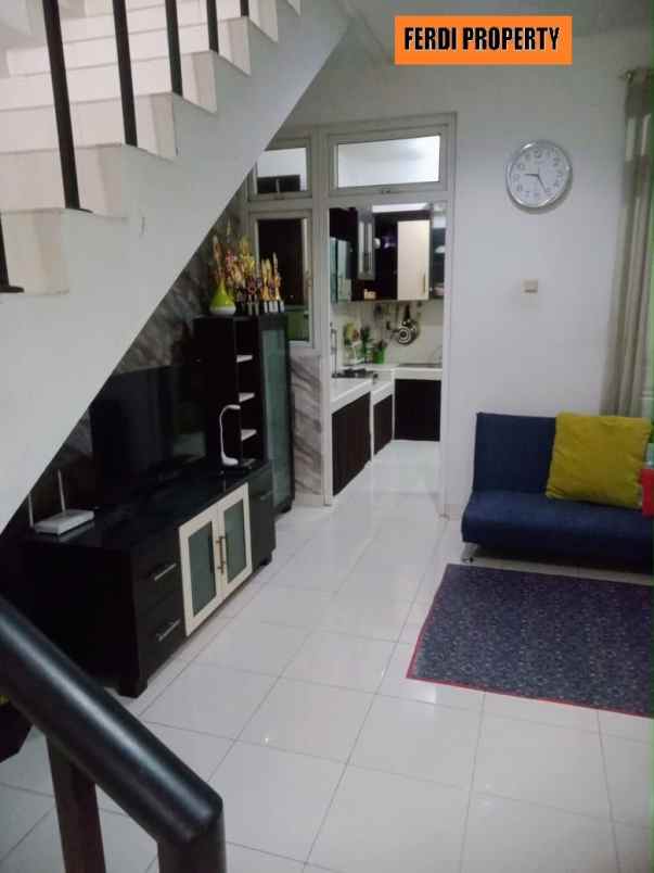 dijual rumah perumahan citra gran cibubur