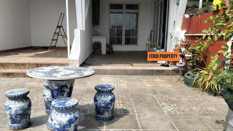 dijual rumah perumahan citra gran cibubur
