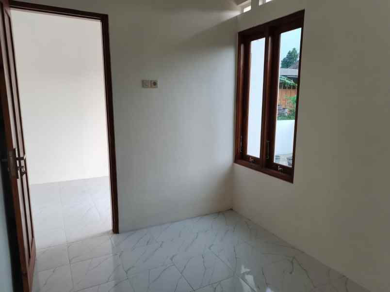 dijual rumah perumahan d sasmaya