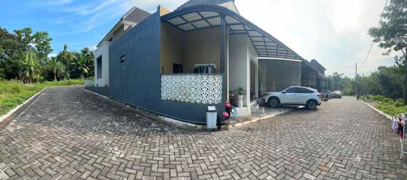 dijual rumah perumahan grand armina grafika