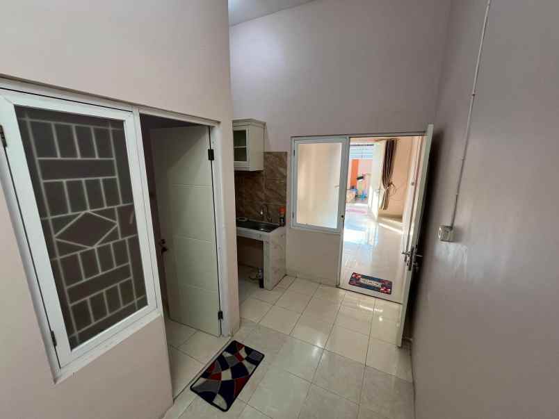 dijual rumah perumahan green mansion