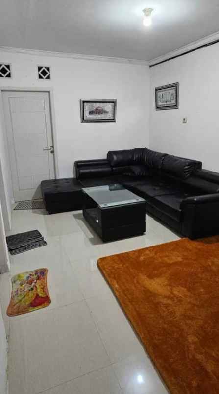 dijual rumah perumahan telaga mas duta