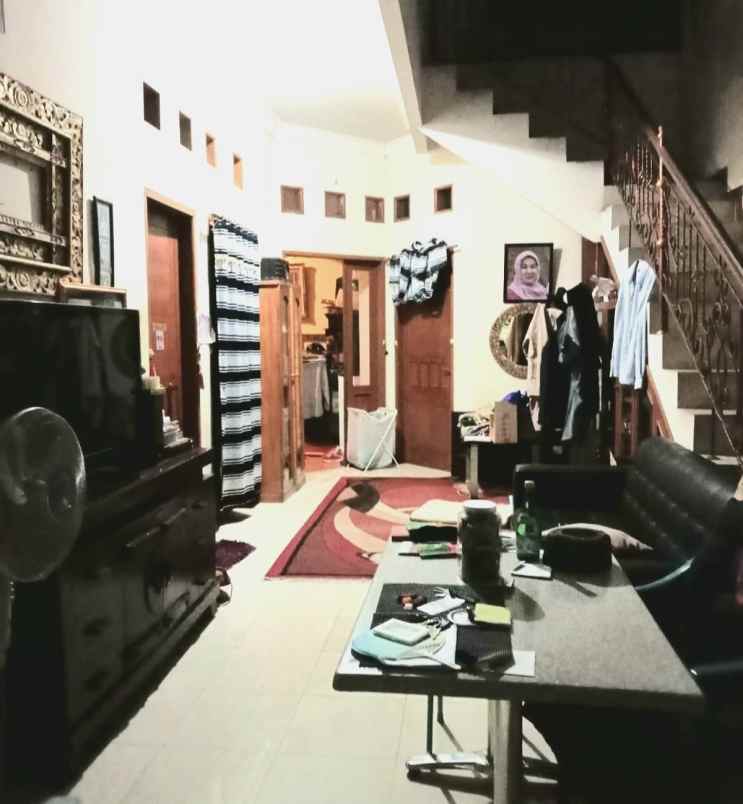 dijual rumah pesona khayangan margonda