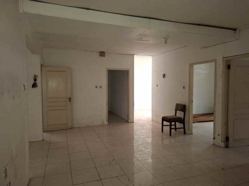 dijual rumah pojok dekat univ islam jember