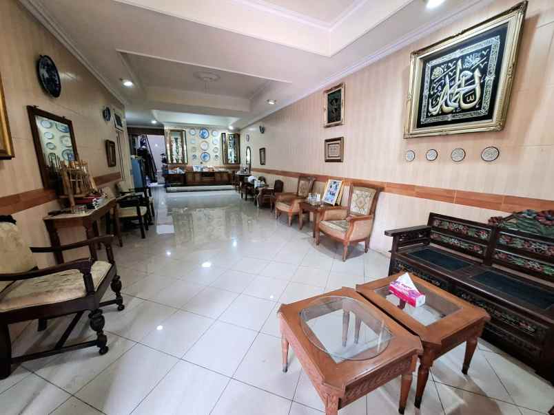 dijual rumah pondok jaya pela mampang
