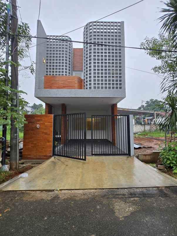 dijual rumah pondok kelapa