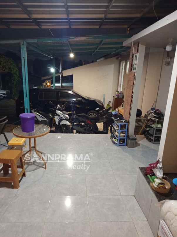dijual rumah pondok petir
