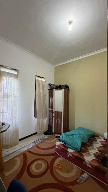 dijual rumah posisi hook lokasi perum landung sari