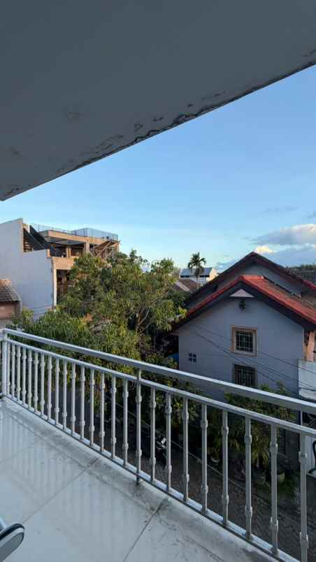 dijual rumah posisi hook lokasi perum landung sari