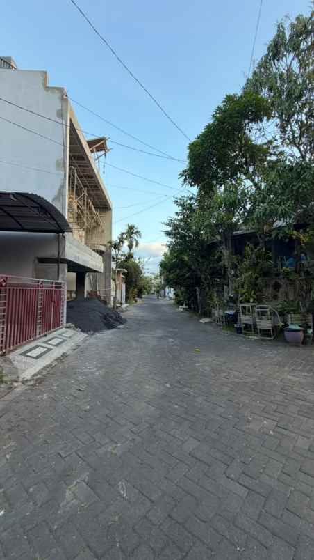 dijual rumah posisi hook lokasi perum landung sari