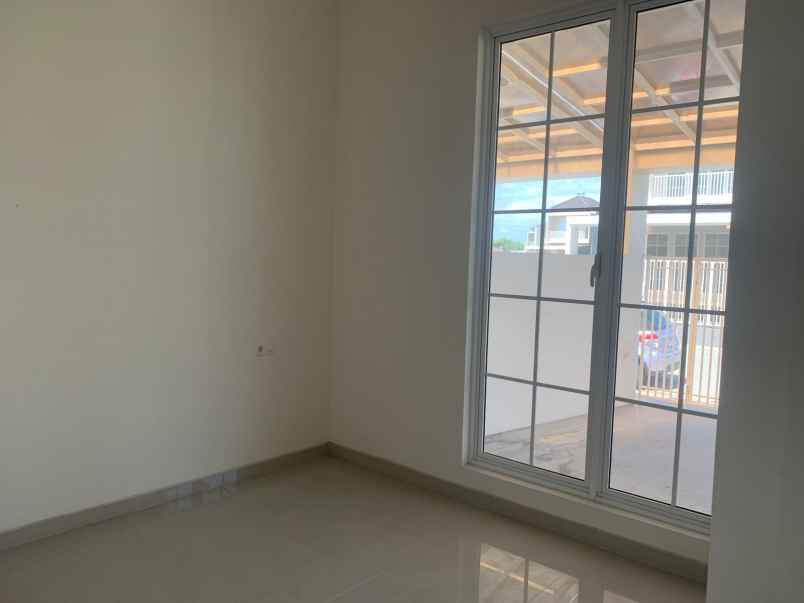 dijual rumah puri galaxy