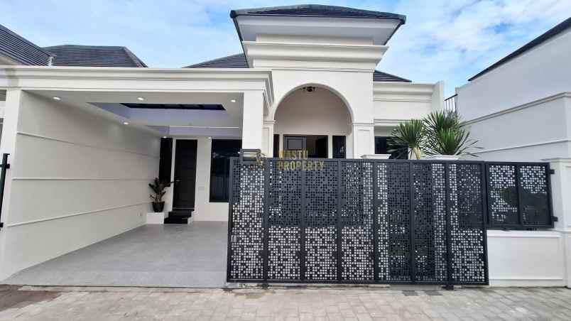 dijual rumah purwomartani kalasan
