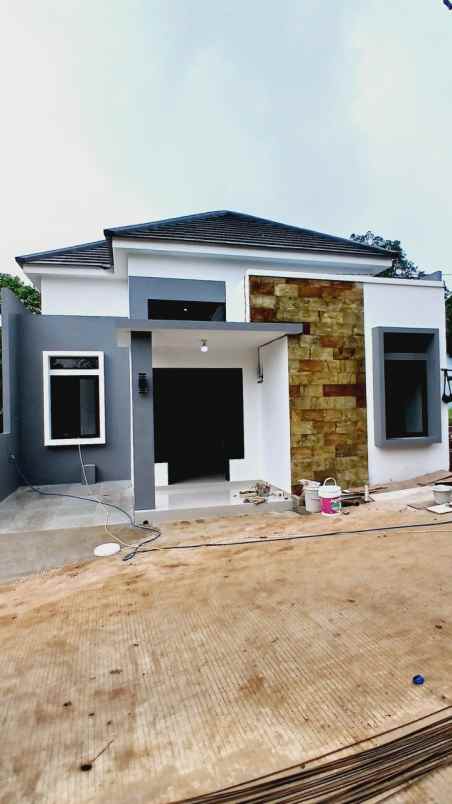 dijual rumah ragajaya 15 menit stasiun