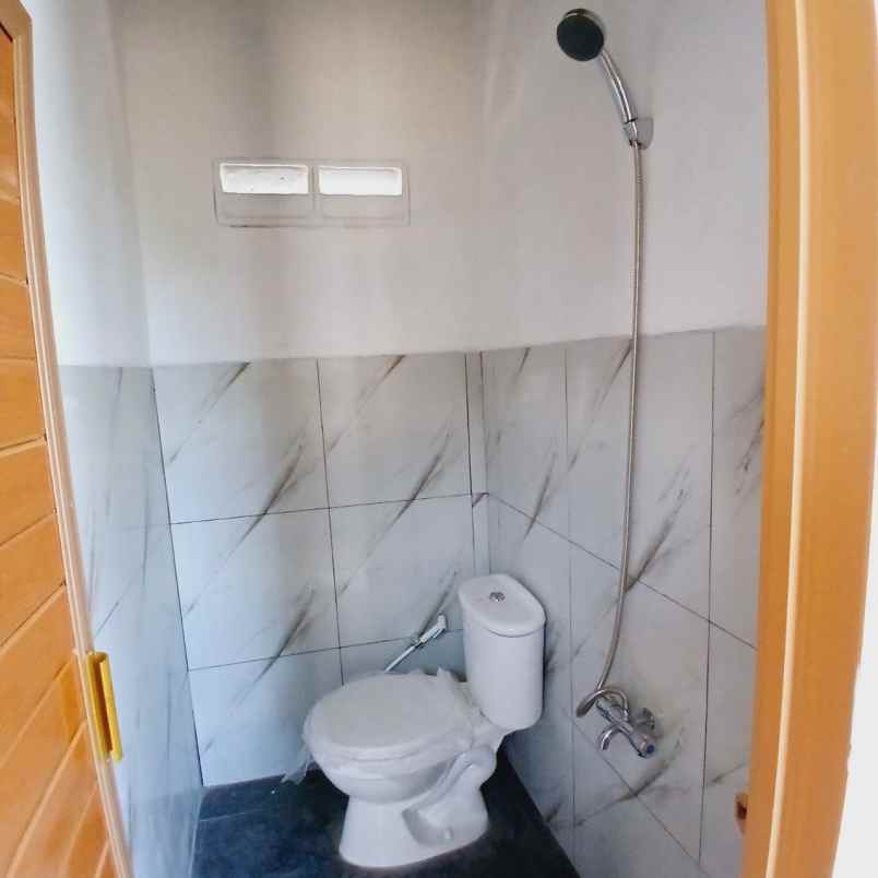 dijual rumah ragajaya 15 menit stasiun