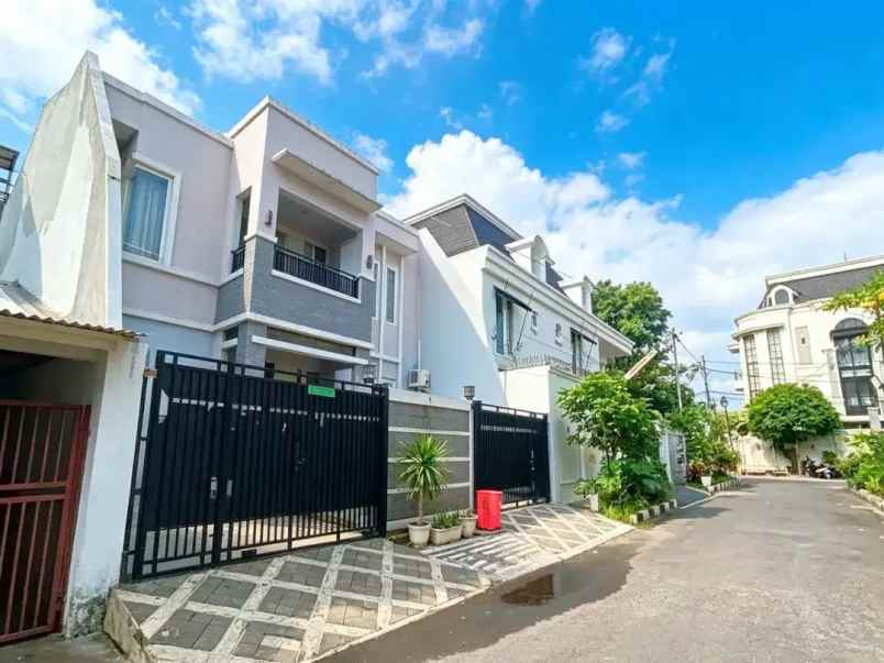 dijual rumah rawamangun