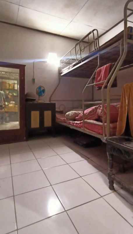 dijual rumah ready di karangayu semarang barat