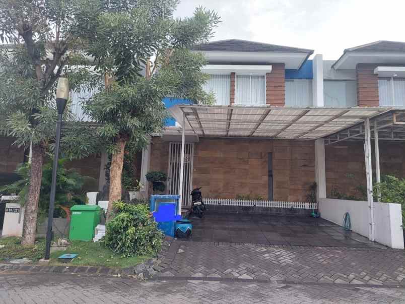 dijual rumah royal residence wiyung surabaya
