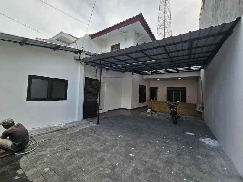 dijual rumah rumah simpang darmo permai