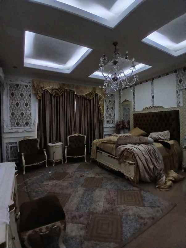 dijual rumah sawangan baru