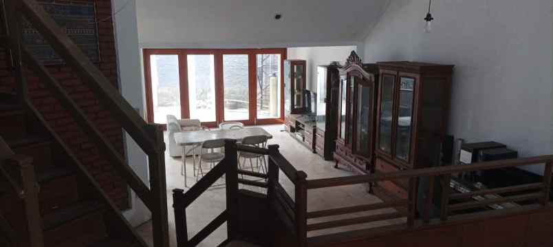 dijual rumah sayap turangga martanegara kota bandung