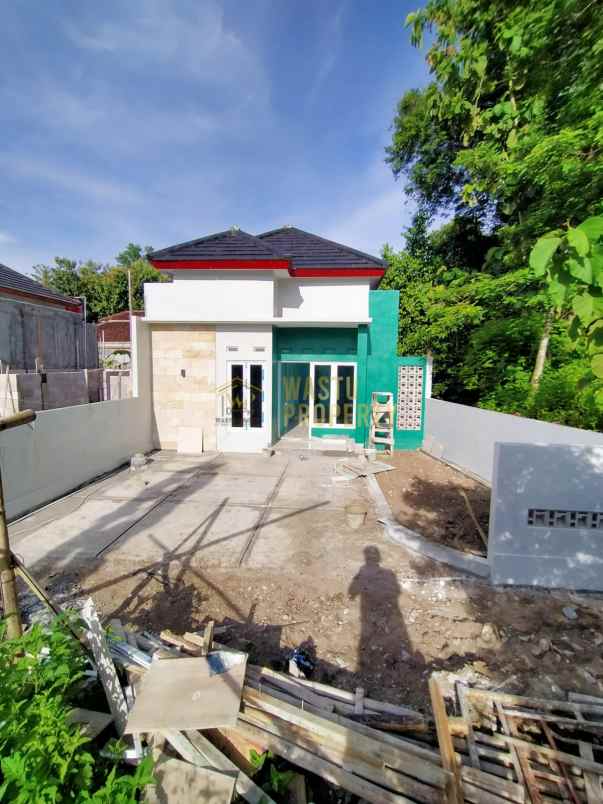 dijual rumah sedayu