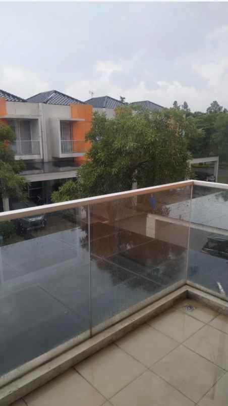 dijual rumah sedayu city cluster eropa