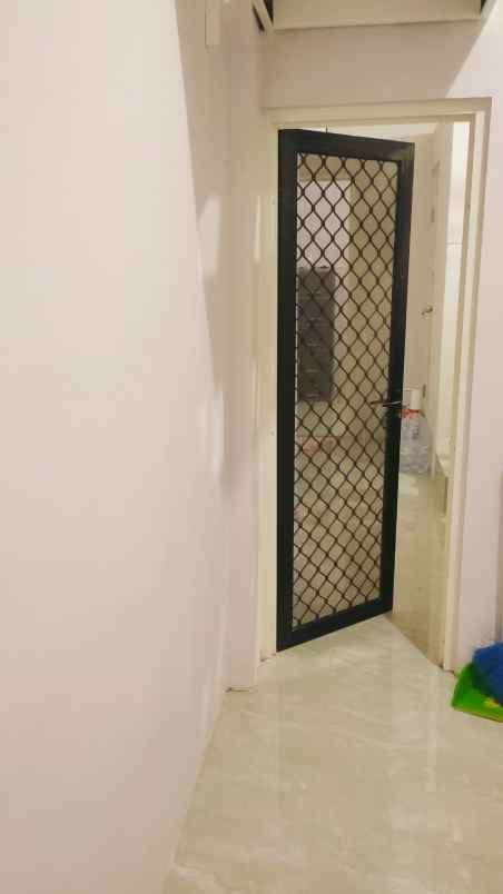 dijual rumah semampir tengah via surabaya