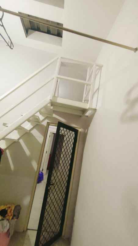 dijual rumah semampir tengah via surabaya