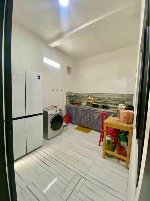dijual rumah serpong tangerang selatan