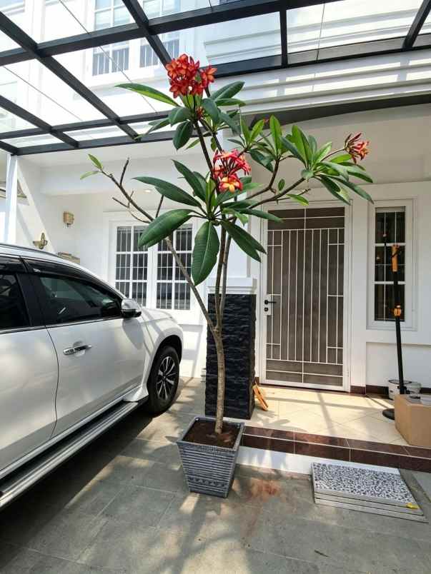 dijual rumah siap huni di kelapa gading jakarta utara