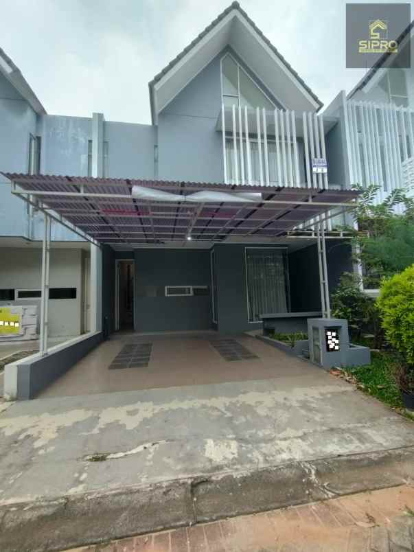 dijual rumah sip658