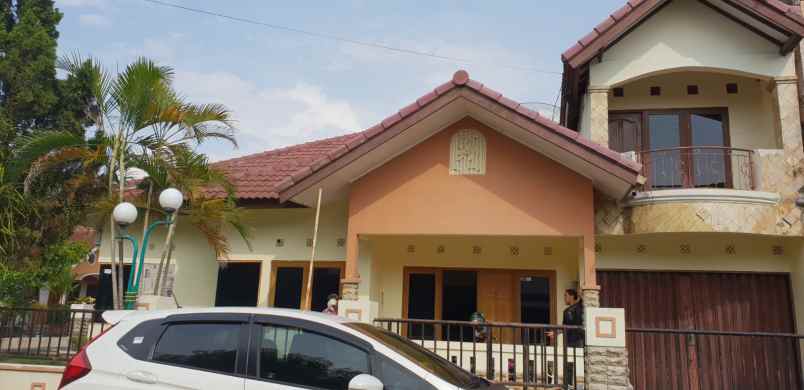 dijual rumah srondol bumi indah ngesrep
