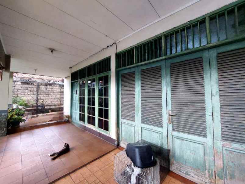 dijual rumah strategis pertukangan h ilyas