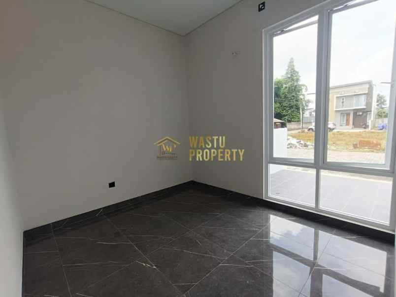 dijual rumah sukoharjo