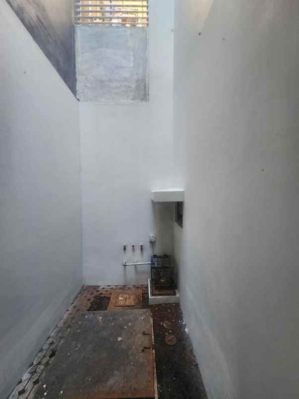 dijual rumah summarecon bekasi barat