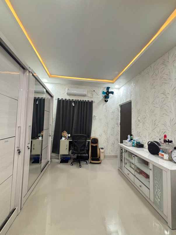 dijual rumah talaga bestari tangerang