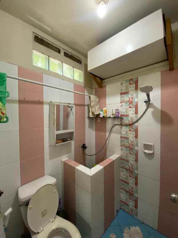 dijual rumah taman royal 3 cluster