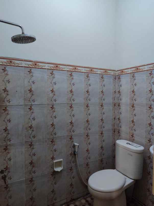 dijual rumah tanah baru