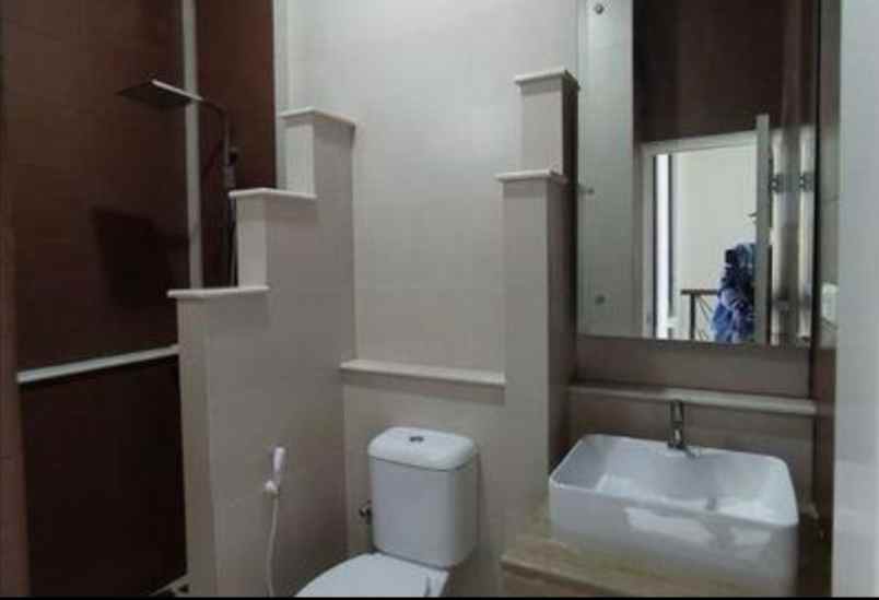 dijual rumah tanah baru beji depok