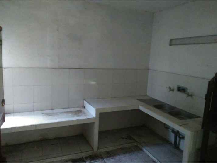 dijual rumah tepi jalan daerah bugul