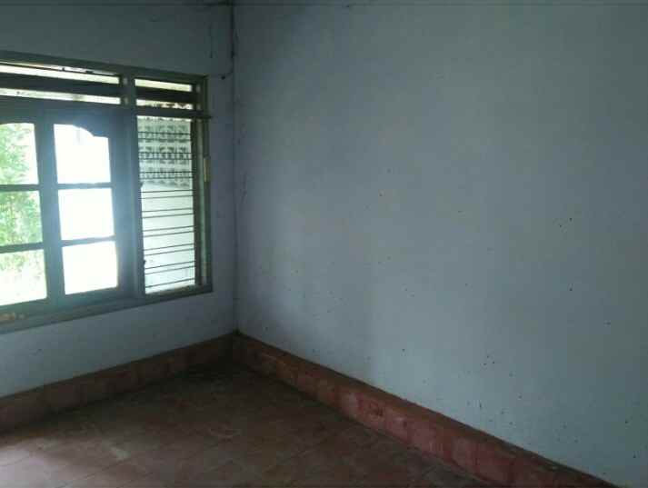 dijual rumah tepi jalan daerah bugul