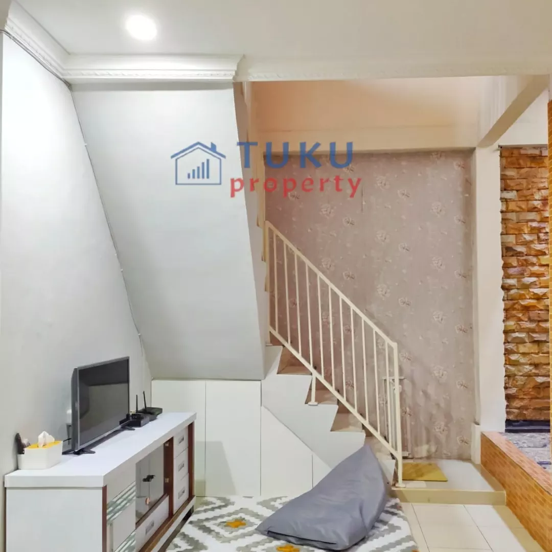 dijual rumah vila dago pamulang di alam asri 3