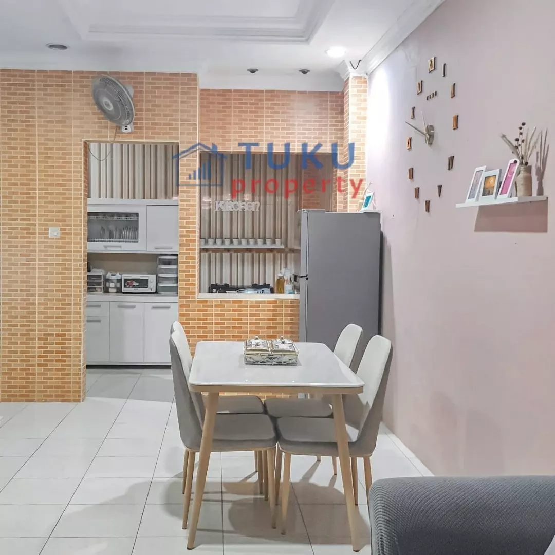 dijual rumah vila dago pamulang di alam asri 3