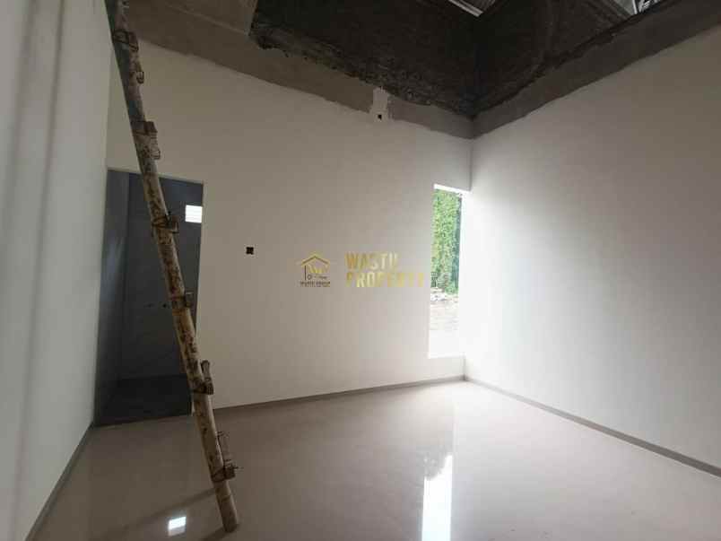 dijual rumah widodomartani