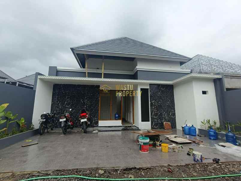 dijual rumah widodomartani