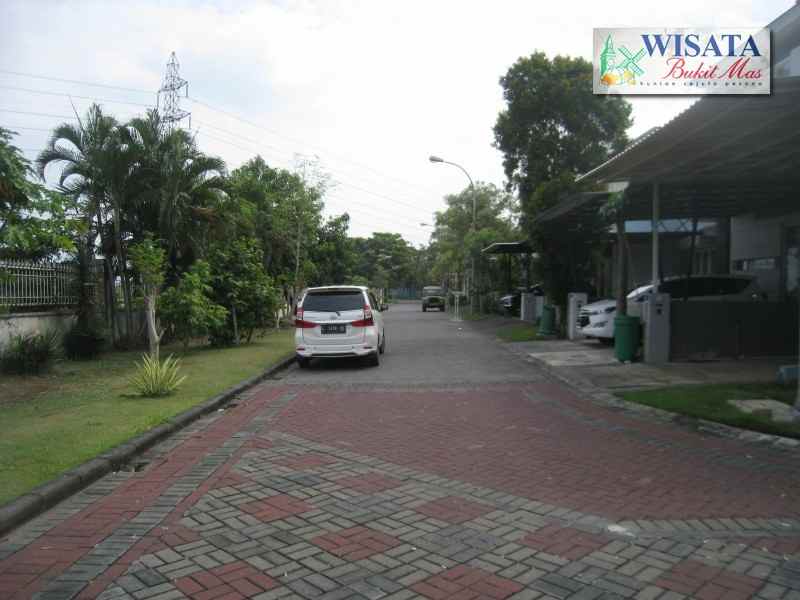 dijual rumah wisata bukit mas 2