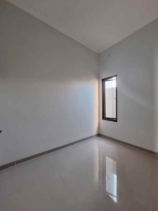 dijual rumah wonorejo selatan