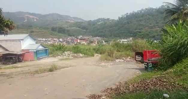 dijual tanah desa cempakamekar