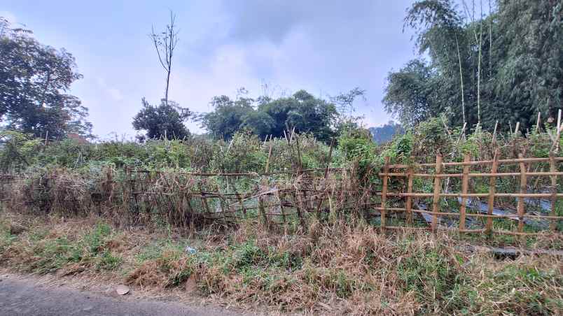 dijual tanah gudang kahuripan lembang